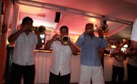 Bojan Ristić brass band rasplesao Macumba Beach bar
