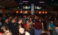Jedna bira, dve biri, tri biri ću ja popit... a ki će ih platit? Discotheque Kukuriku