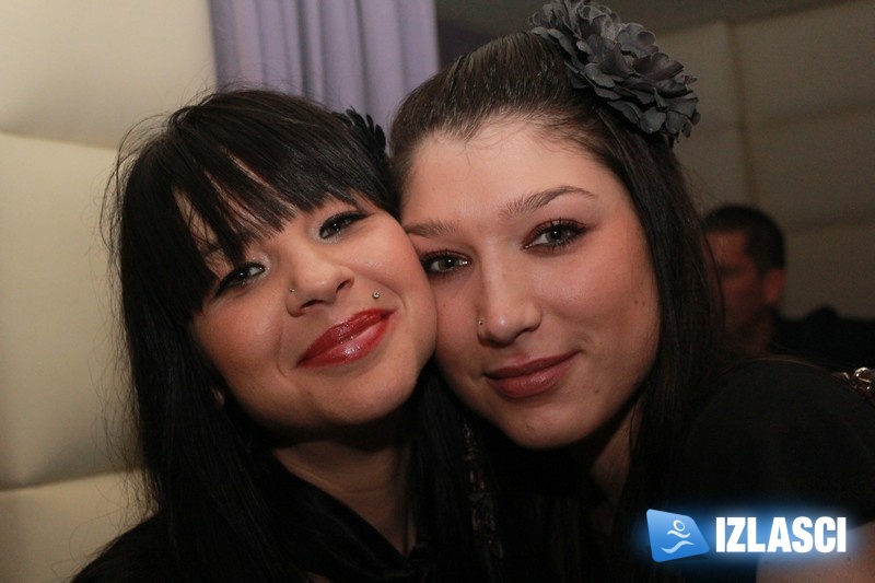 Pithna InDaHouse dobrim beatom užario Club Boa