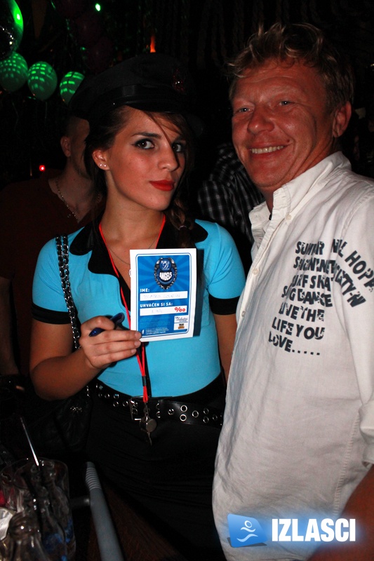 Plan Ballantines Angels opkolile Phanas pub
