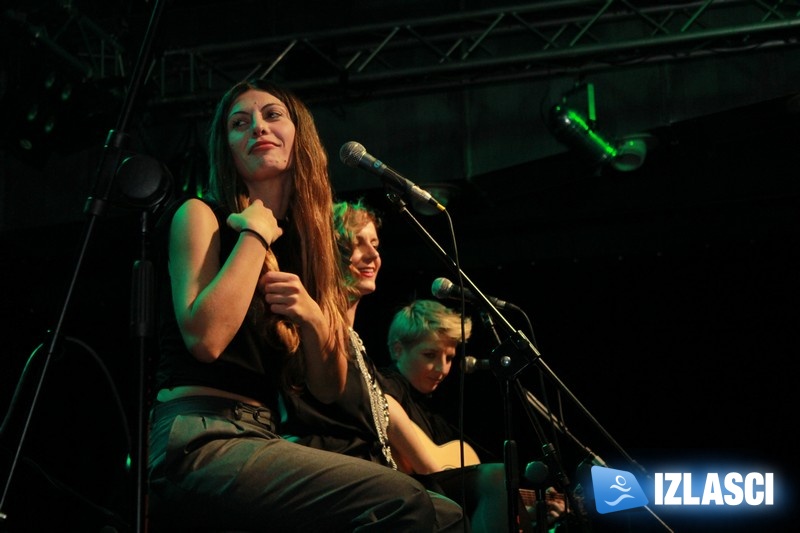 Jelena, Anita i Meri oduševile Stereo Klubb 