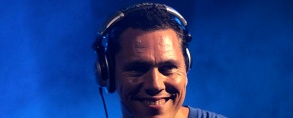 DJ Tiësto rasplesao Papayu