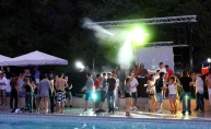 Pool Party na plaži Girandella u Rapcu