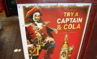 Captain Morgan i njegove zgodne hostese poharali Macumbu