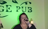 Karaoke uz cajke i rock