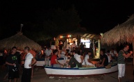 Barracuda Beach Bar u znaku zgodnih cura 