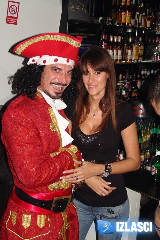 Aquarius club, novi dom captain Morgana