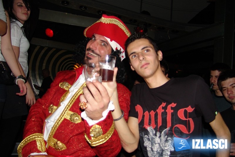 Aquarius club, novi dom captain Morgana