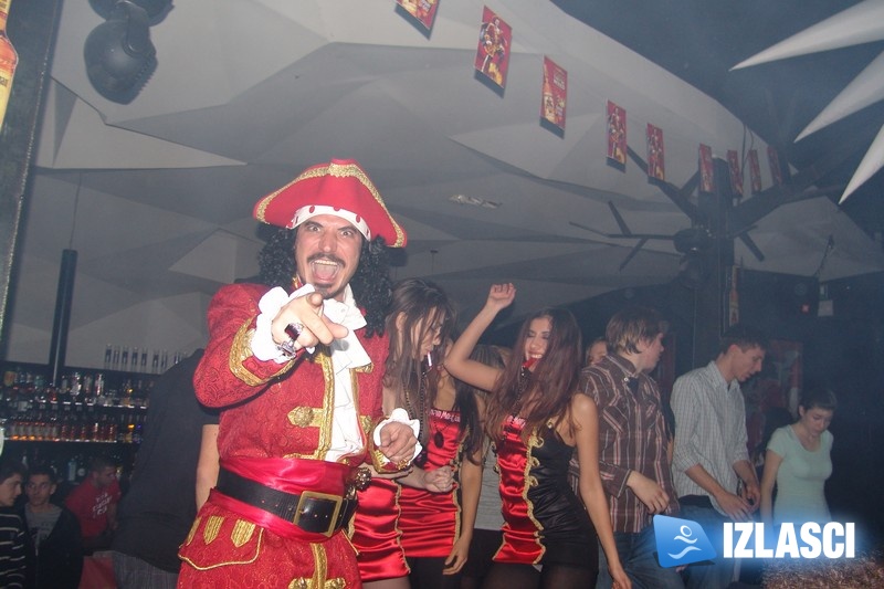 Aquarius club, novi dom captain Morgana