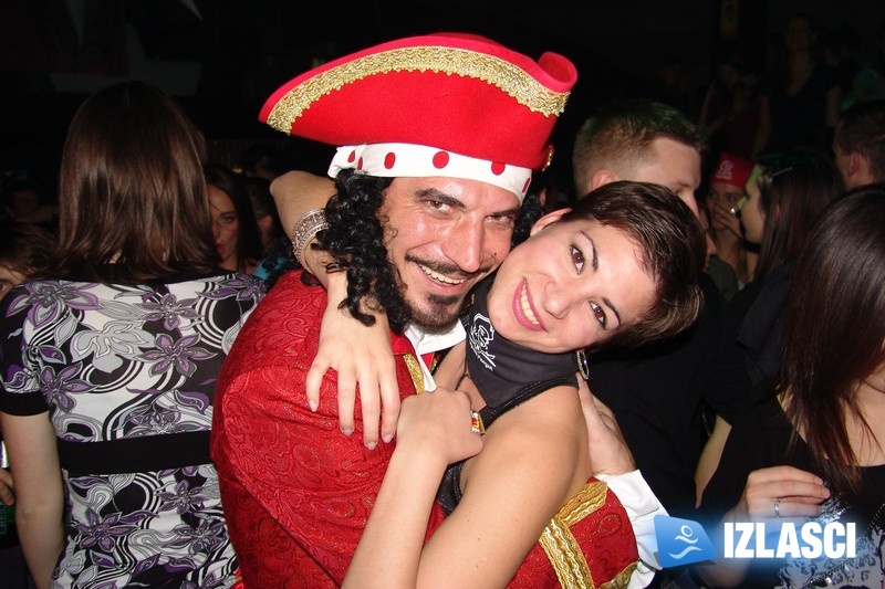 Aquarius club, novi dom captain Morgana