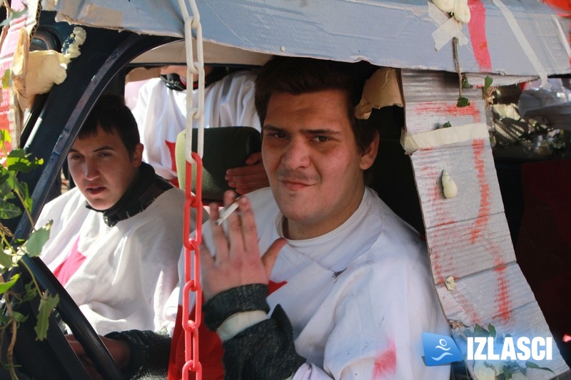 Jubilarni 20. Maškarani auto-rally Pariz Bakar