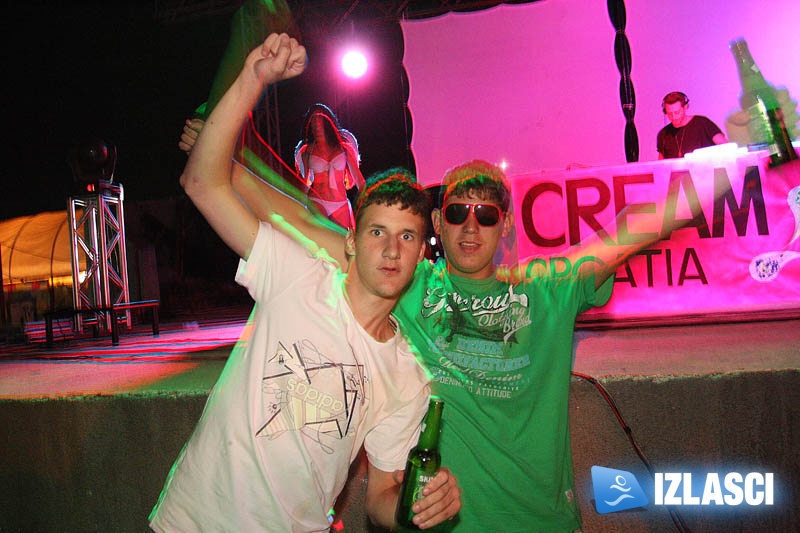 Cream Croatia party u rovinjskom amfiteatru Monvi Centra