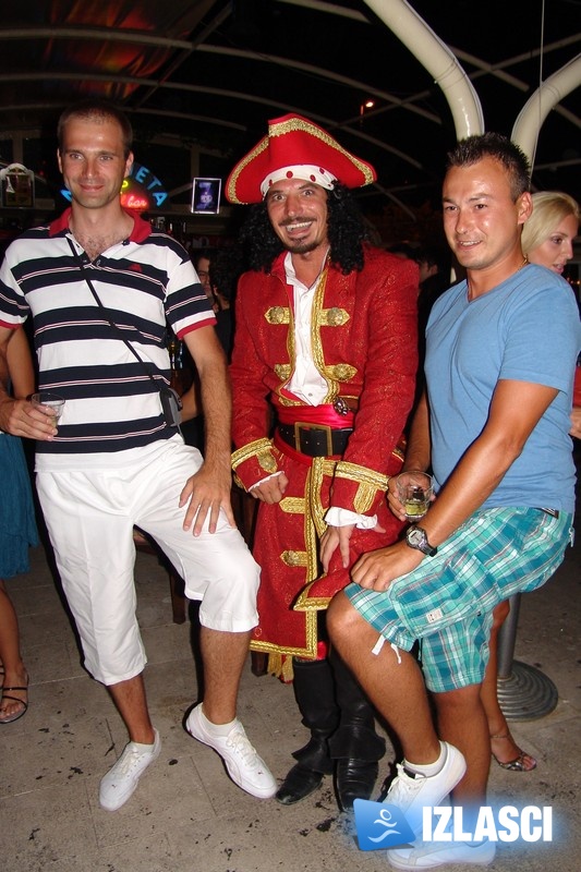 Captain Morgan party u klubu Marineta, Makarska