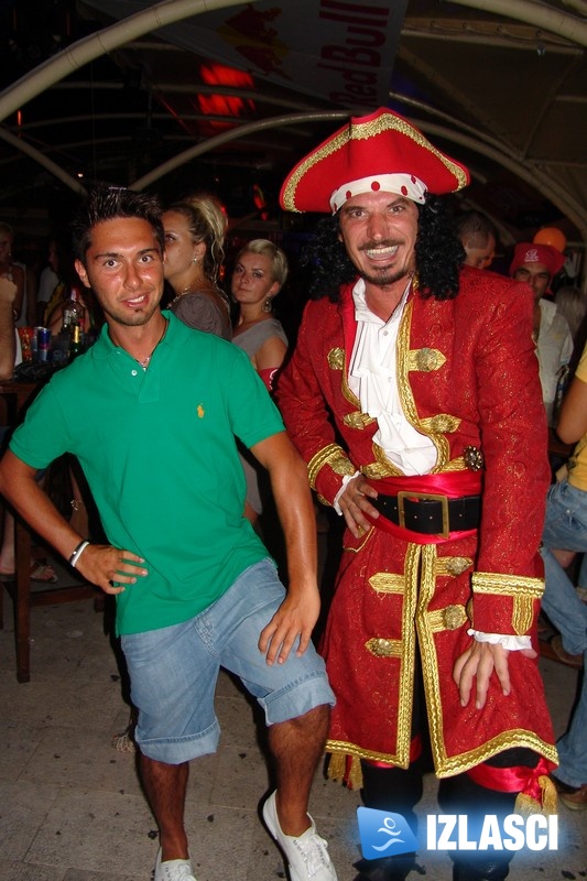 Captain Morgan party u klubu Marineta, Makarska