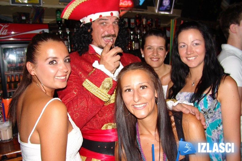 Captain Morgan party u klubu Marineta, Makarska