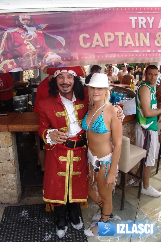 Beach party sa Captain Morganom u Aquariusu