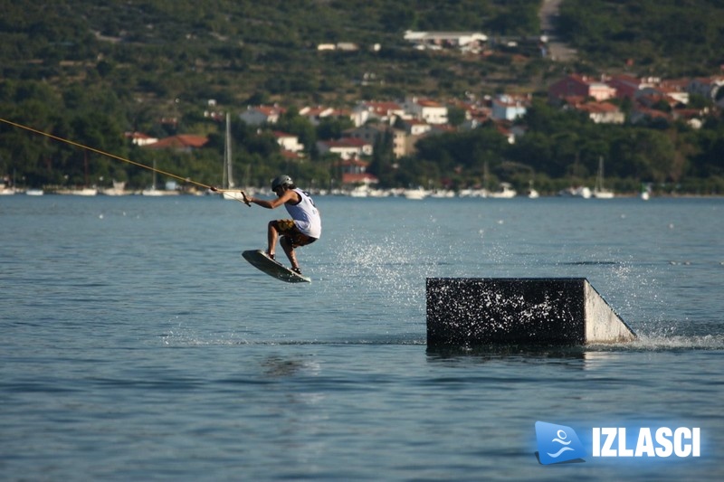 Otok Krk zaposjeli ljubitelji wakeboardinga, skatea i graffita- Cable Krk Jam