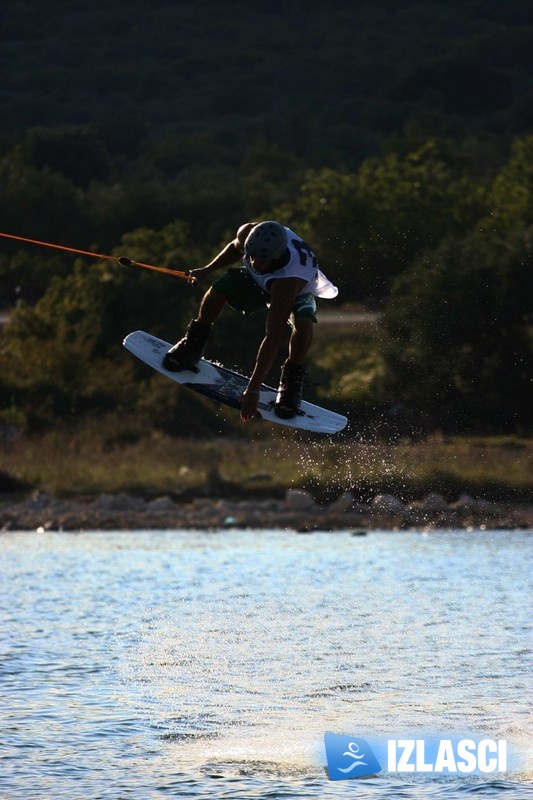 Otok Krk zaposjeli ljubitelji wakeboardinga, skatea i graffita- Cable Krk Jam