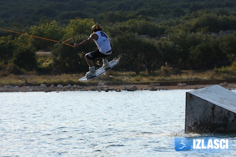 Otok Krk zaposjeli ljubitelji wakeboardinga, skatea i graffita- Cable Krk Jam