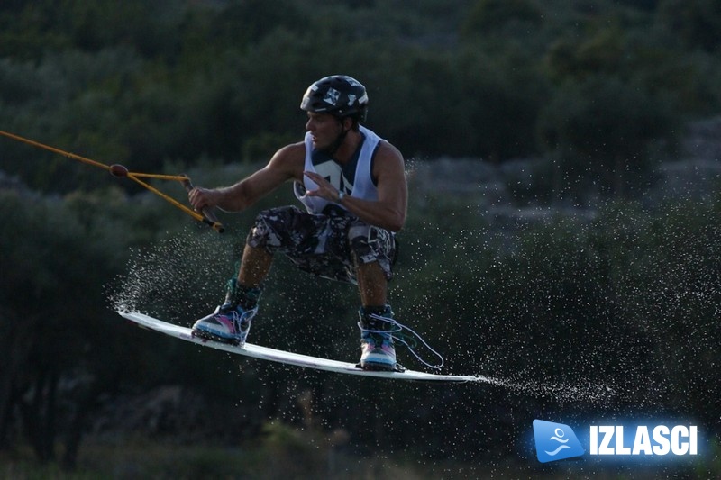 Otok Krk zaposjeli ljubitelji wakeboardinga, skatea i graffita- Cable Krk Jam