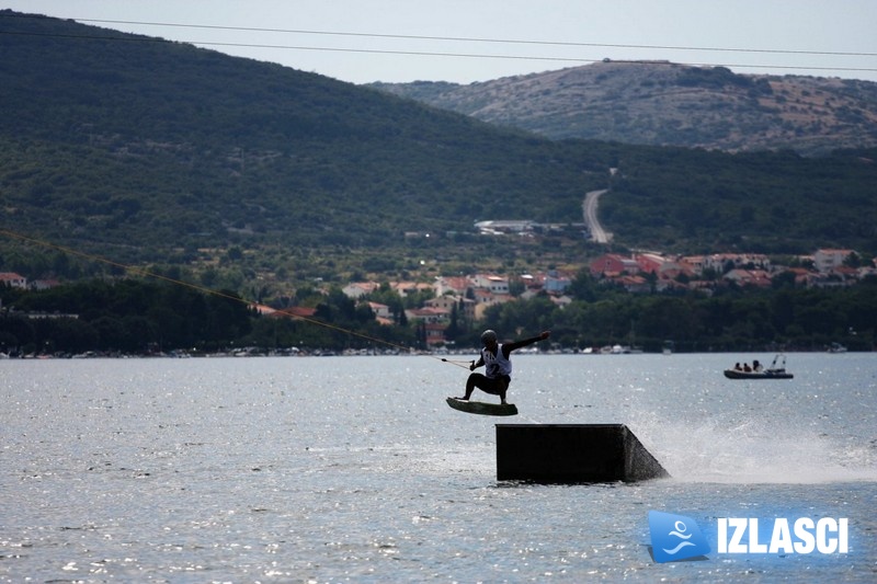 Otok Krk zaposjeli ljubitelji wakeboardinga, skatea i graffita- Cable Krk Jam