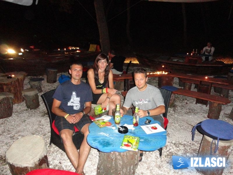 InCider party u Beach baru Pomidor