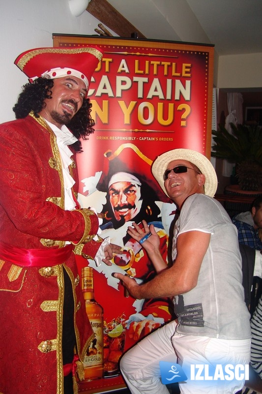 Gdje je Captain Morgan tu je party! Cocomo, Novalja