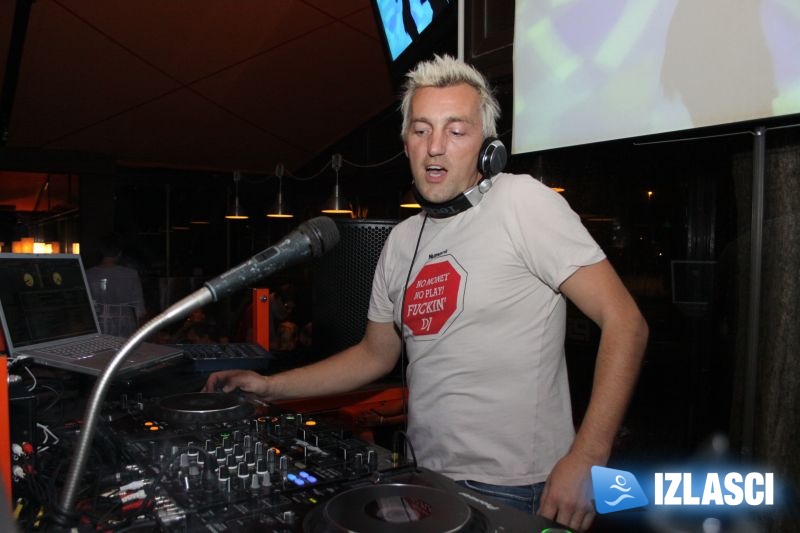 Hostese, plesačice i DJ Luca Montecchi zavladali Pietas Juliom