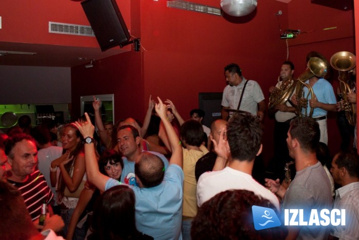 Kočani orkestar u Makina Exit clubu