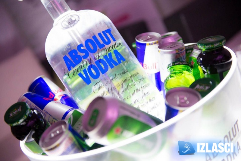 Absolut Greyhound UMAGINATION w. Axwell, Chuckie, Koyu