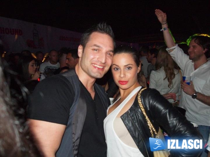 Absolut Greyhound UMAGINATION w. Axwell, Chuckie, Koyu