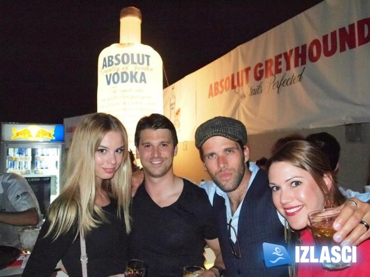 Absolut Greyhound UMAGINATION w. Axwell, Chuckie, Koyu
