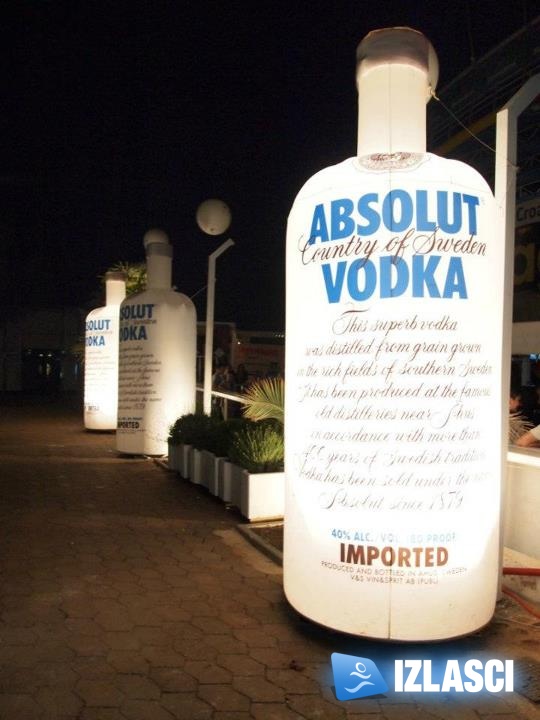 Absolut Greyhound UMAGINATION w. Axwell, Chuckie, Koyu