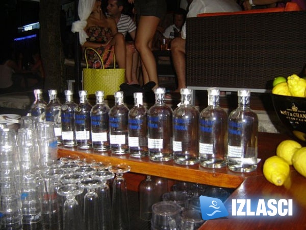 Absolut party @ Phanas beach bar