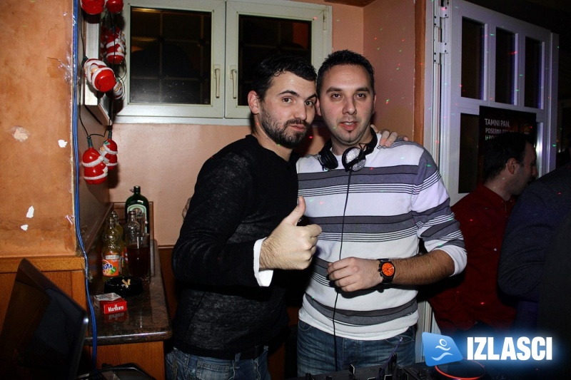 DJ Sale 4 Love otvorio svoju malu birtijicu - Eco bar