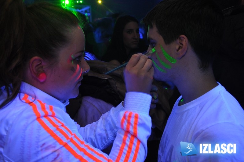 UV party obasjao Gala bar