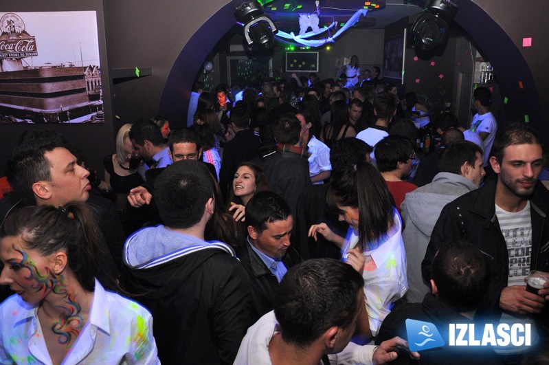 UV party obasjao Gala bar