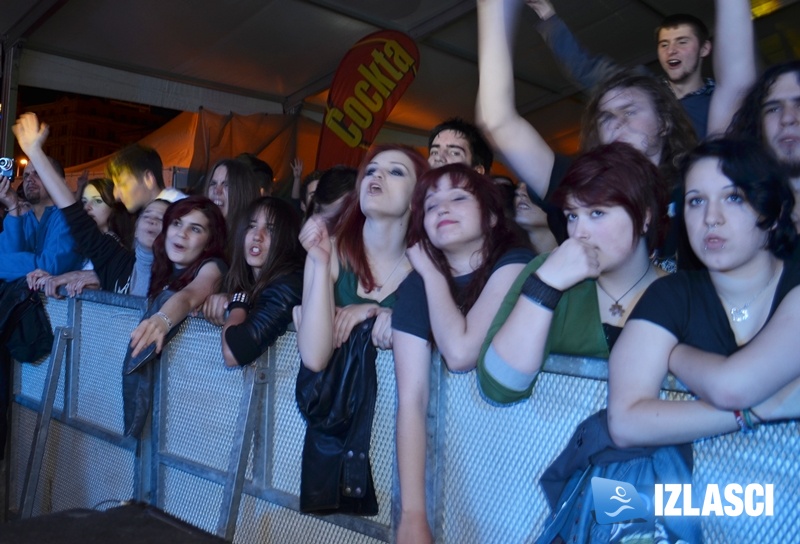 Hladno pivo na Student day Festivalu na gatu Karoline riječke