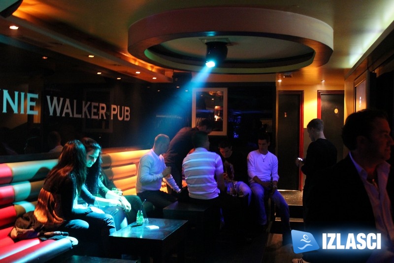 Tko mari za predavanja? - Johnnie Walker pub