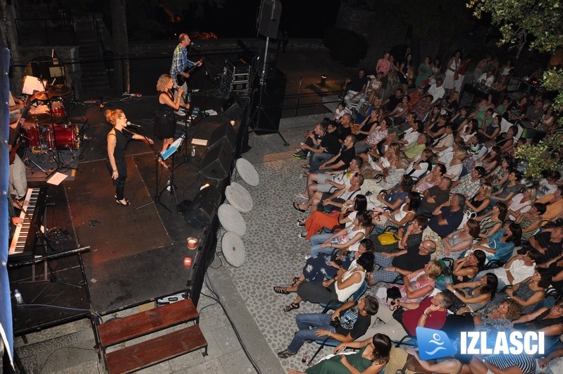 Koncert Vanne na Trsatskoj Gradini