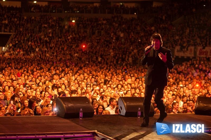 Zdravko Čolić održao koncert za pamćenje u Areni